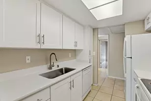 2430 Larkspur Ln, Sacramento, CA 95825 - Photo 14