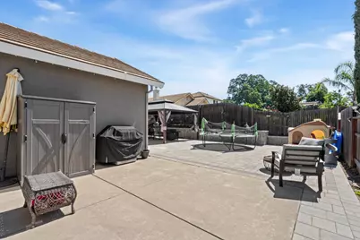 1320 Emerald Oak Road, Roseville, CA 95678 - Photo 20
