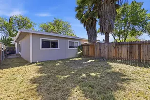 3329 Jayanne Way, Carmichael, CA 95608 - Photo 38