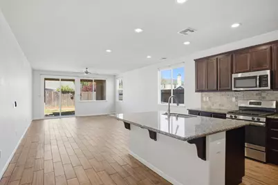 4113 Snowfire Drive, Modesto, CA 95357 - Photo 2