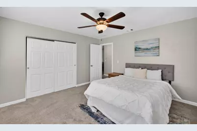 4405 34th Street, Sacramento, CA 95820 - Photo 18