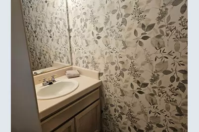 1067 Rio Cidade Way, Sacramento, CA 95831 - Photo 10