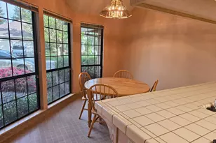 1067 Rio Cidade Way, Sacramento, CA 95831 - Photo 4