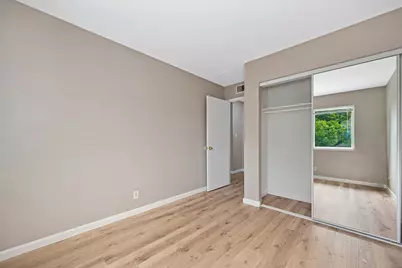 9032 El Cajon Way #4, Sacramento, CA 95826 - Photo 16