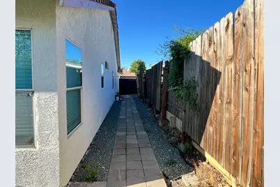 9246 Parducci Way, Sacramento, CA 95829 - Photo 20