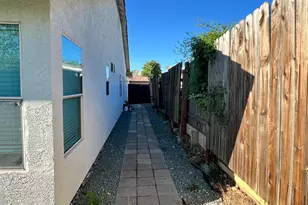9246 Parducci Way, Sacramento, CA 95829 - Photo 20