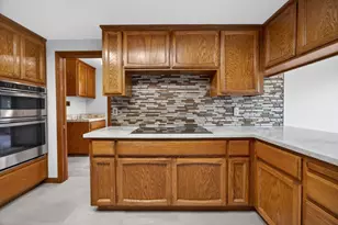 353 Deer River Way, Sacramento, CA 95831 - Photo 24