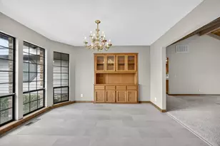 353 Deer River Way, Sacramento, CA 95831 - Photo 8