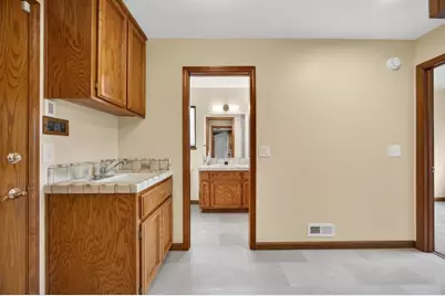 353 Deer River Way, Sacramento, CA 95831 - Photo 28