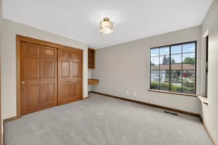 353 Deer River Way, Sacramento, CA 95831 - Photo 40