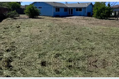 7612 Darla Way, Sacramento, CA 95828 - Photo 14