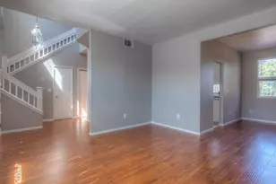 6871 Newport Cove Way, Sacramento, CA 95823 - Photo 4