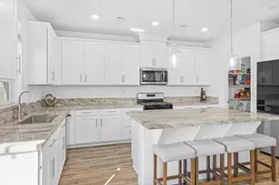 8629 Lakha Cir, Sacramento, CA 95828 - Photo 14