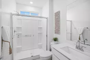 8629 Lakha Cir, Sacramento, CA 95828 - Photo 20