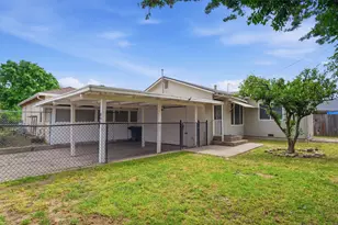 898 Yosemite Pkwy, Merced, CA 95341 - Photo 28