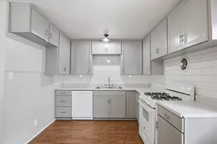 898 Yosemite Pkwy, Merced, CA 95341 - Photo 34