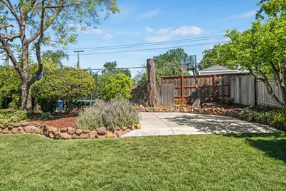 6209 Saint James Drive, Carmichael, CA 95608 - Photo 36
