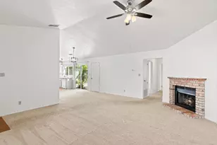 2016 Zeeland Ct, Modesto, CA 95356 - Photo 8