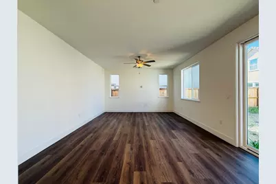 10124 Keynote Street, Roseville, CA 95747 - Photo 8