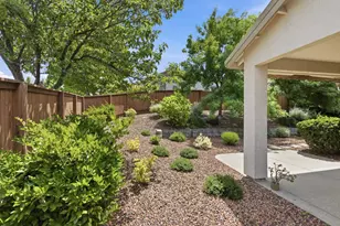 2821 Springfield Dr, Rocklin, CA 95765 - Photo 20