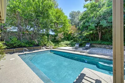 11390 Huntington Village Lane, Gold River, CA 95670 - Photo 22