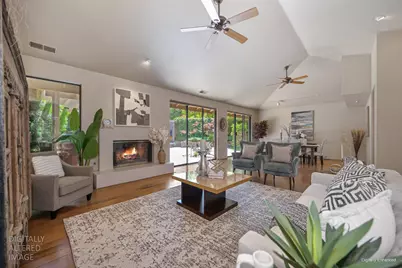11390 Huntington Village Lane, Gold River, CA 95670 - Photo 4