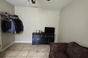 1683 Iris St, Los Banos, CA 93635 - Photo 12