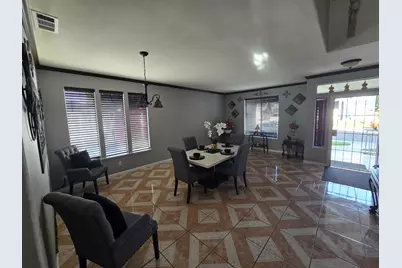 1683 Iris Street, Los Banos, CA 93635 - Photo 4