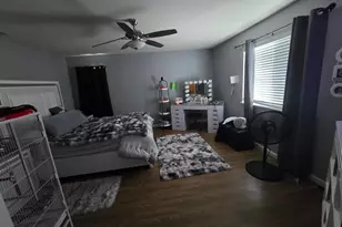 1683 Iris St, Los Banos, CA 93635 - Photo 18