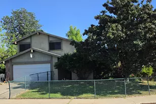 2724 Hyannis Way, Sacramento, CA 95827 - Photo 2