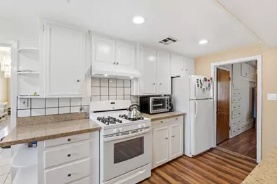 295 E Durian Avenue, Coalinga, CA 93210 - Photo 24