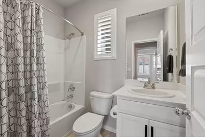 3178 Dullanty Way, Sacramento, CA 95816 - Photo 20