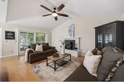 9349 Rolling Glenn Ct, Orangevale, CA 95662 - Photo 2