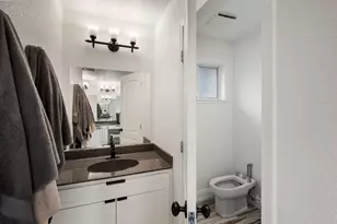 821 Bonita Dr, El Dorado Hills, CA 95762 - Photo 20