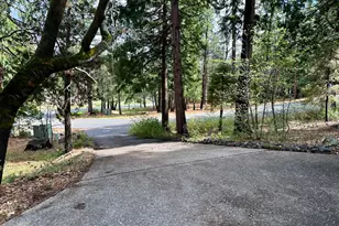 2723 Navajo Dr, Arnold, CA 95223 - Photo 24