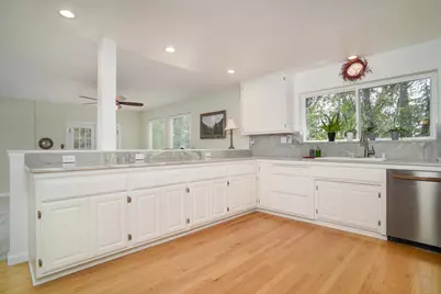 2547 Lakeridge Oaks Drive, El Dorado Hills, CA 95762 - Photo 26
