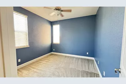 909 Blossom Rock Lane, Folsom, CA 95630 - Photo 32