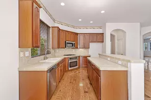 9729 Marbella Ct, Elk Grove, CA 95624 - Photo 18