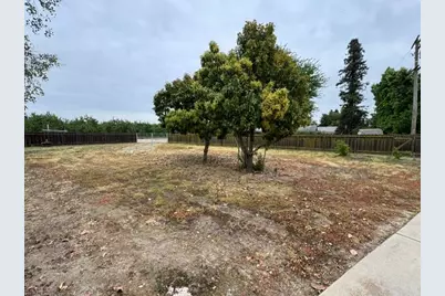 1360 Crawford Road, Modesto, CA 95357 - Photo 6