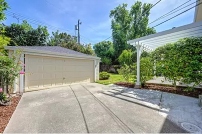 1217 Robertson Way, Sacramento, CA 95818 - Photo 30