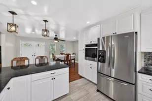 12493 Plum Ln, Wilton, CA 95693 - Photo 10