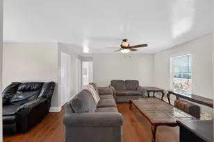 12493 Plum Ln, Wilton, CA 95693 - Photo 14