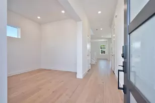 7090 Soleil Wy, Granite Bay, CA 95746 - Photo 10