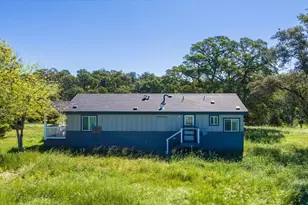 23070 Payam Pl, Grass Valley, CA 95949 - Photo 14