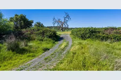 23070 Payam Place, Grass Valley, CA 95949 - Photo 24