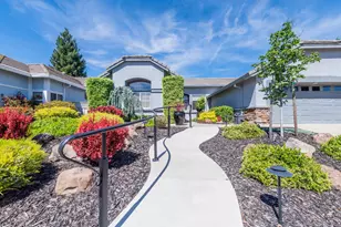 5233 Campcreek Loop, Roseville, CA 95747 - Photo 2