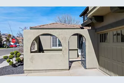 4020 Calistoga, Modesto, CA 95356 - Photo 8