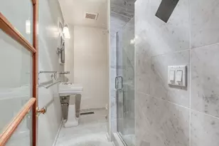 215 Helen Ave, Modesto, CA 95354 - Photo 22