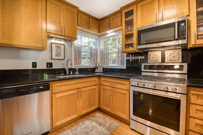 215 Helen Avenue, Modesto, CA 95354 - Photo 14