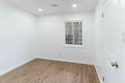 3054 Princeton Avenue, Stockton, CA 95204 - Photo 14